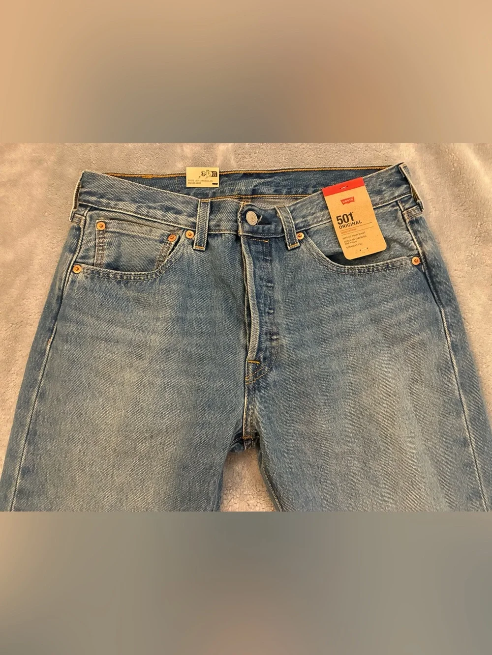 Men’s Levi Strauss 501 Original Blue Medium Wash Straight-Leg Jeans 31 X 32
